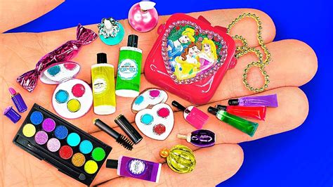 Spell doll makeup kit
